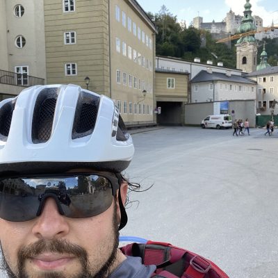 0893D988-3187-4B3B-A6A4-71035FBE4FC3