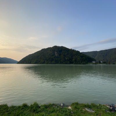 5CABB86E-31FB-4F68-AE9A-7188C08040CA