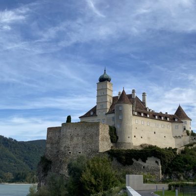 6F7B18A3-C1B0-4E49-837D-2E87629D0ECB