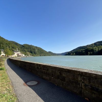 D881E87C-1C59-478A-B93D-76A41EDC79E1